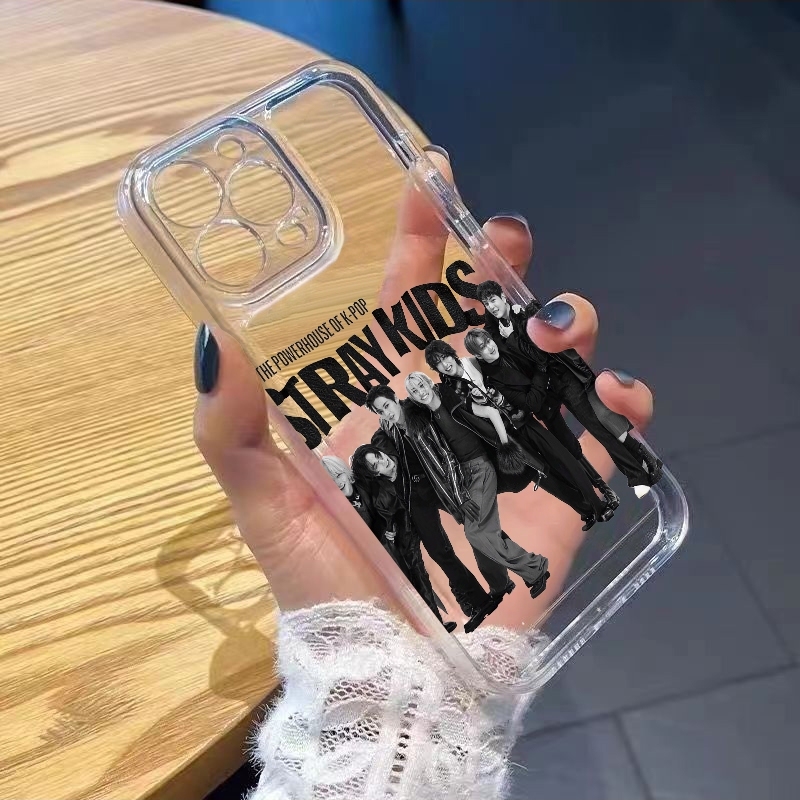 StrayKids TPU製スマホケース iPhone 17 - Perfume Pure Xs のレビューと価格